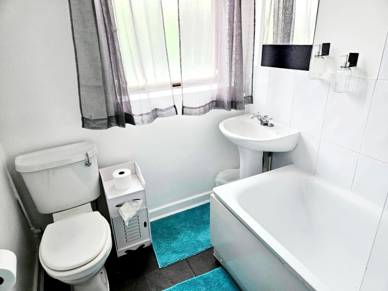 Cosy Room Stay 5 Саттон Экстерьер фото
